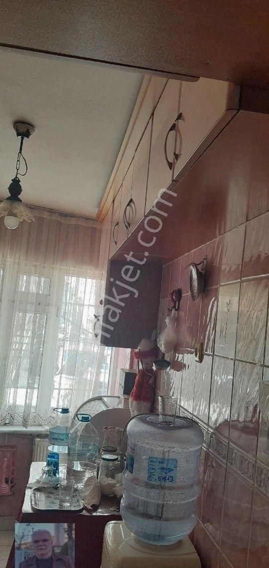 Şehrin Merkezinde Kombili Balkonlu Kat 1 Satılık Daire - Görsel 14