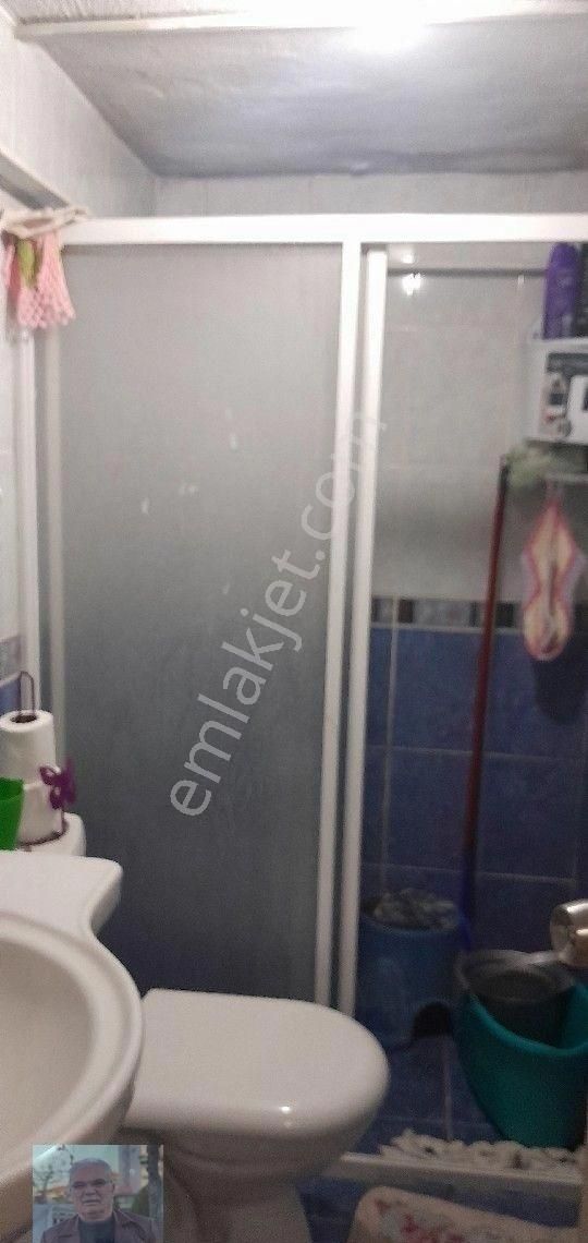 Şehrin Merkezinde Kombili Balkonlu Kat 1 Satılık Daire - Görsel 5