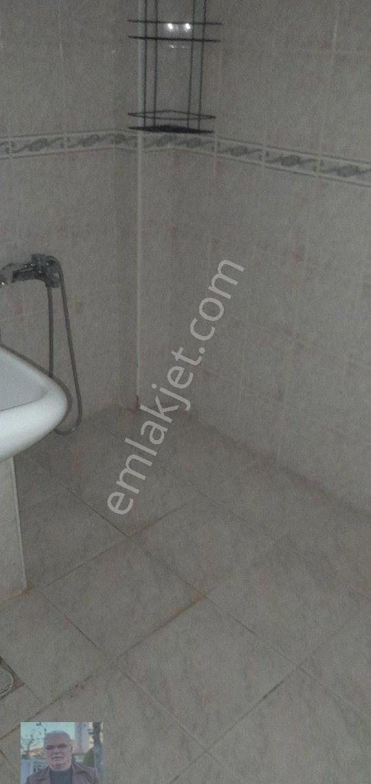 Şehrin Merkezinde Ara Kat Kombili Balkonlu Satılık Daire. - Görsel 12