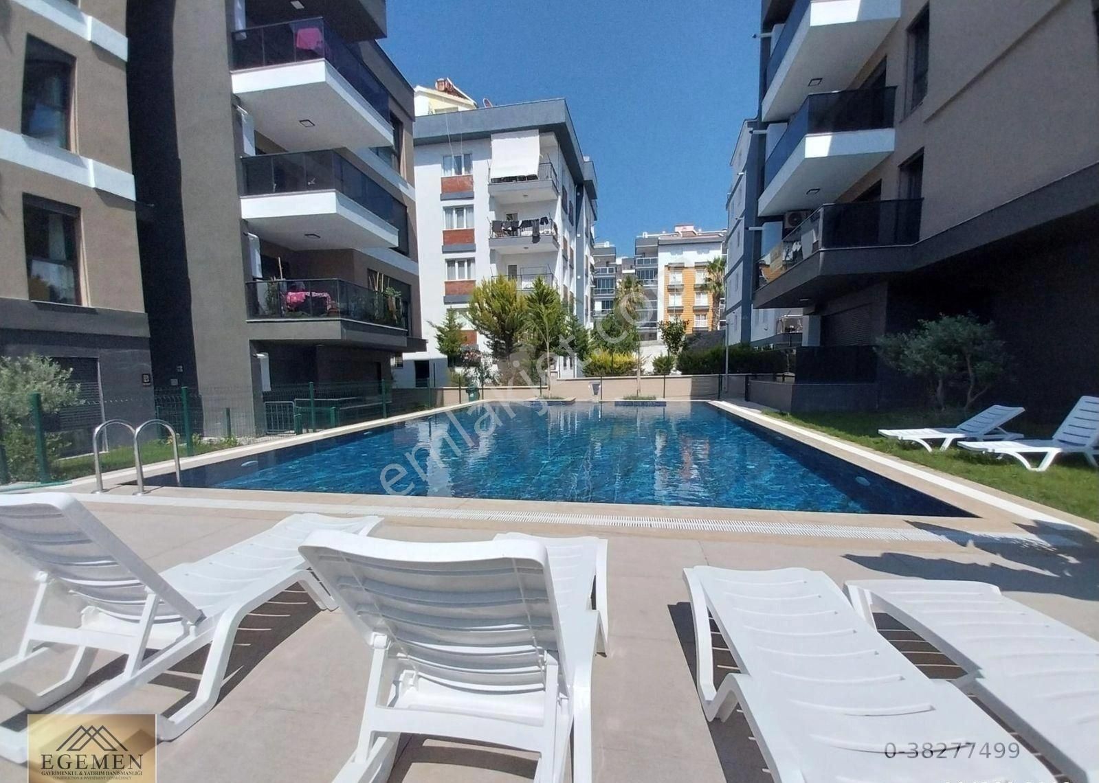 Kuşadası*ege Mh*de Havuzlu*doğalgazlı Satılık 1+1 Daire - Görsel 31