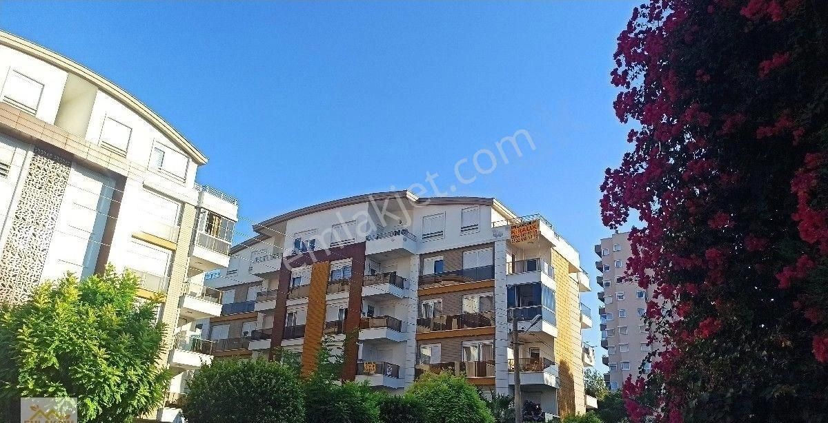 Denize Yakın Site İçinde Lüx Daire - Görsel 2