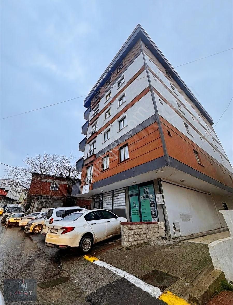 Hamidiyede 2 Yıllık Yeni Binada | Asansörlü & Otoparklı |