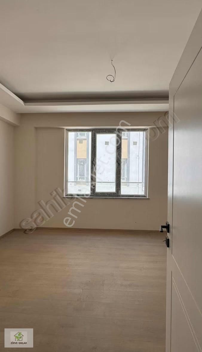 Zirve Emlak Satıyorr Ultra Lüx Sıfır 3+1 170m2 Garajlı Son Daire - Görsel 3