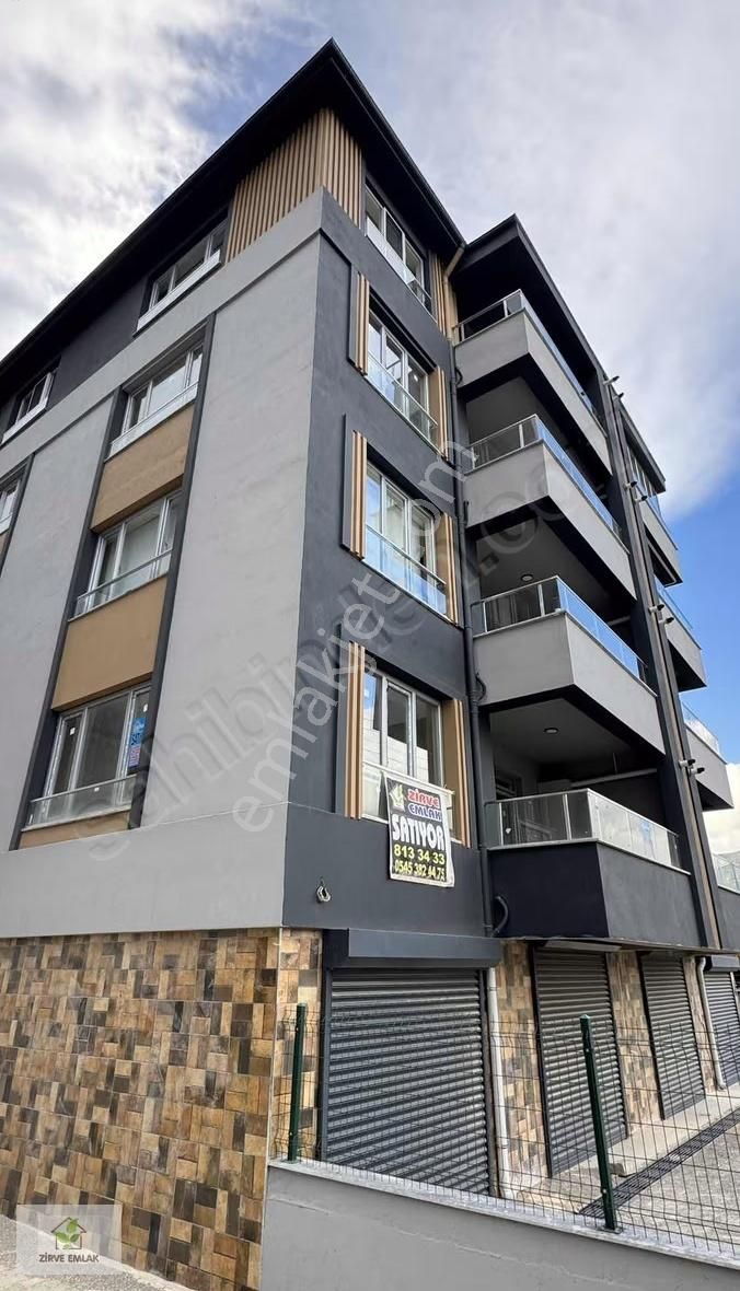 Zirve Emlaksatıyor 2+1 125 M2 Garajlı Hilton Banyo Garajlı Daire - Görsel 22