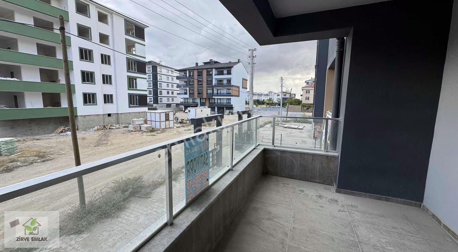 Zirve Emlaksatıyor 2+1 125 M2 Garajlı Hilton Banyo Garajlı Daire - Görsel 5