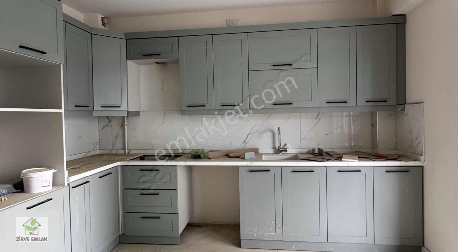 Zirve Emlaksatıyor 2+1 125 M2 Garajlı Hilton Banyo Garajlı Daire - Görsel 17