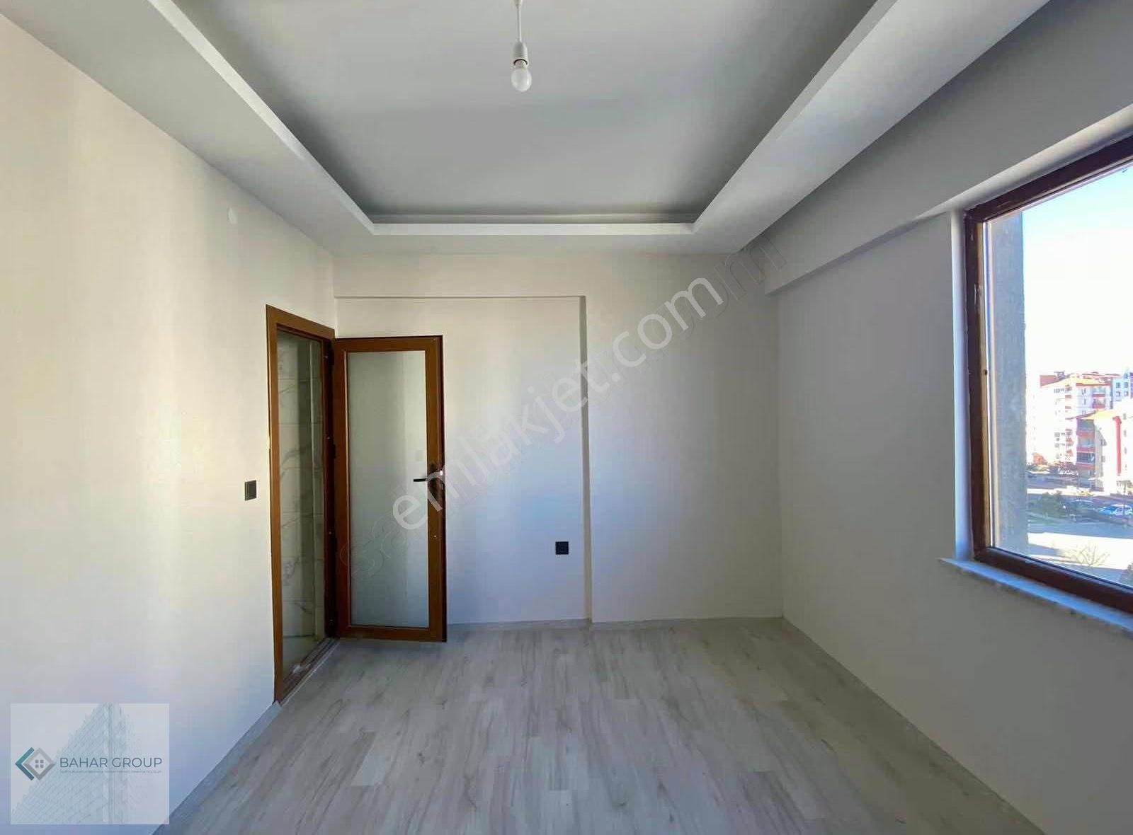 4+1 Tramvay Yakını Meskenli Ultra Lüks Daireler - Görsel 2