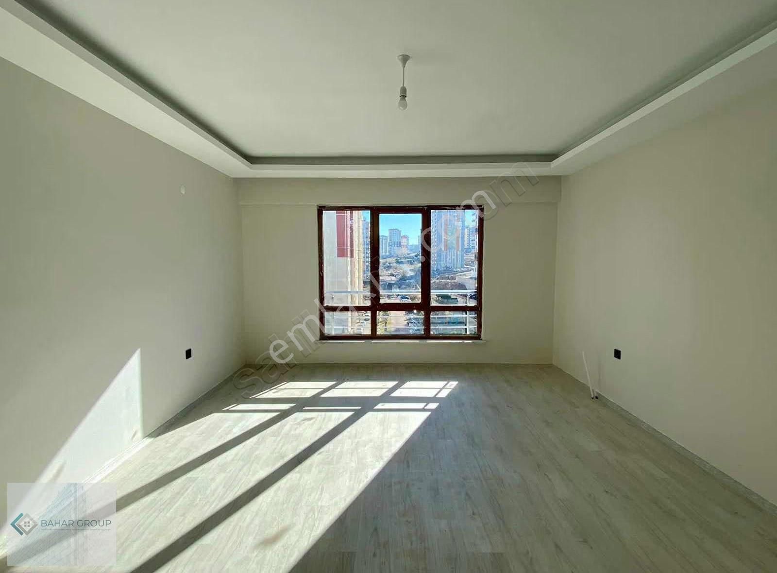 4+1 Tramvay Yakını Meskenli Ultra Lüks Daireler - Görsel 6