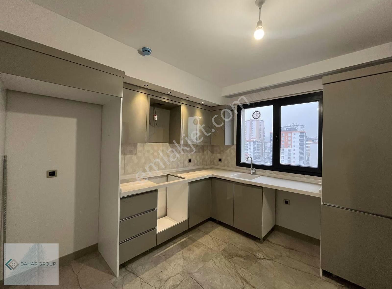 Mimsin Fatih Mah. 3+1 Ebeveyn Ve Giyinme Odalı Sıfır Daire