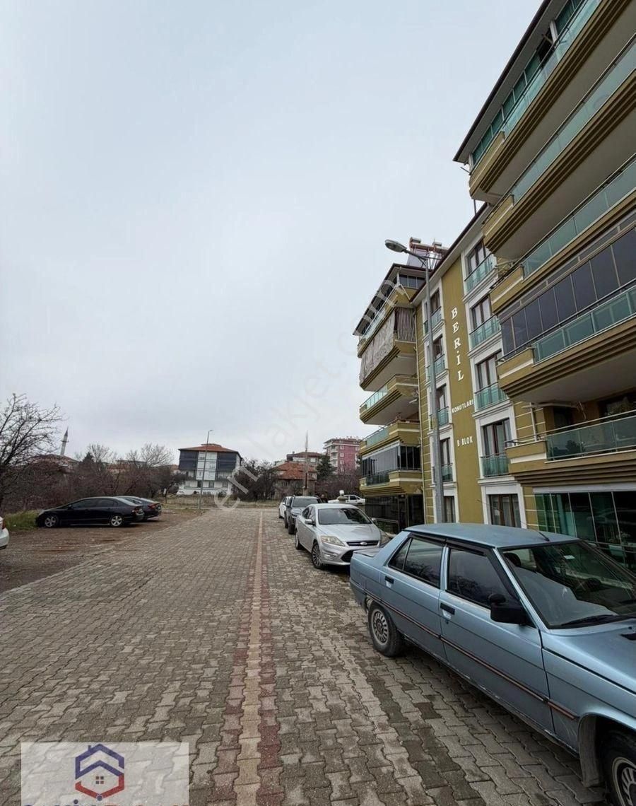 Şahin Emlaktan Denizli Acıpayam Çarşı Merkezine Yakın Konumda Satılık 3+1 160 M² Fırsat Daire - Görsel 19