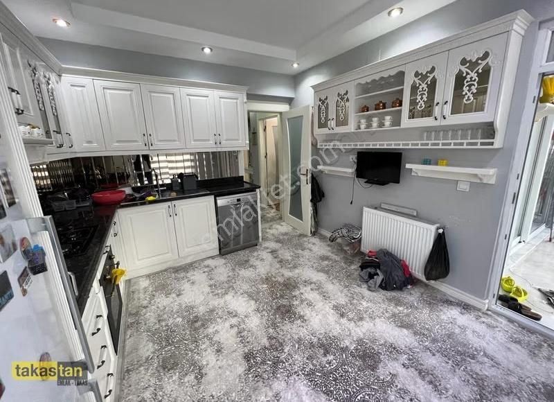 Beykent 1. Etap Geniş Oturum Arakt Masrafsız 2+1 Fırsat Dairesi - Görsel 18