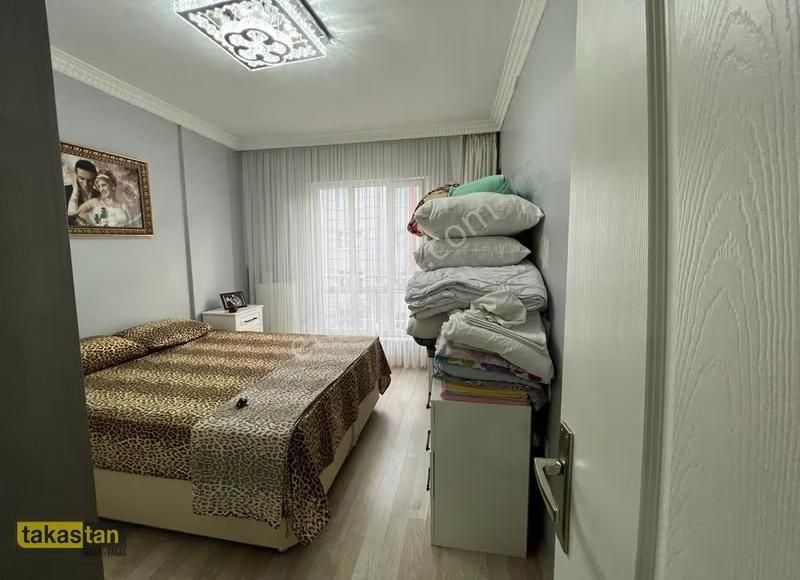 Beykent 1. Etap Geniş Oturum Arakt Masrafsız 2+1 Fırsat Dairesi