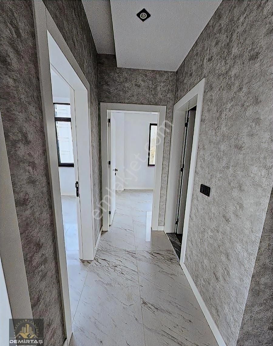 Çakmakta Kiralik Lüx Arakat Daire - Görsel 18