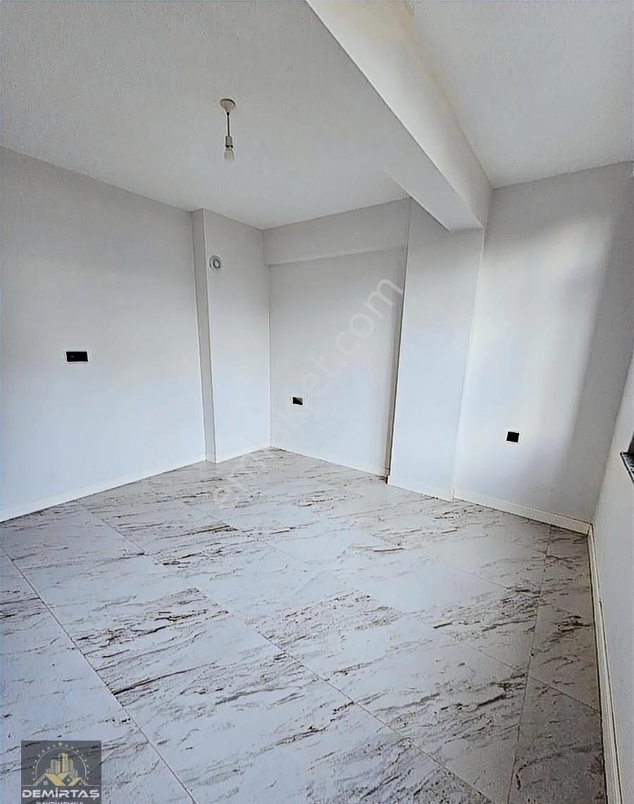 Çakmakta Kiralik Lüx Arakat Daire - Görsel 15