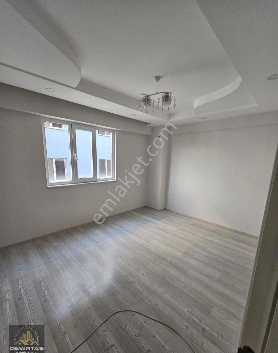 Çakmak Mah. Kiralık Arakat Daire - Görsel 13