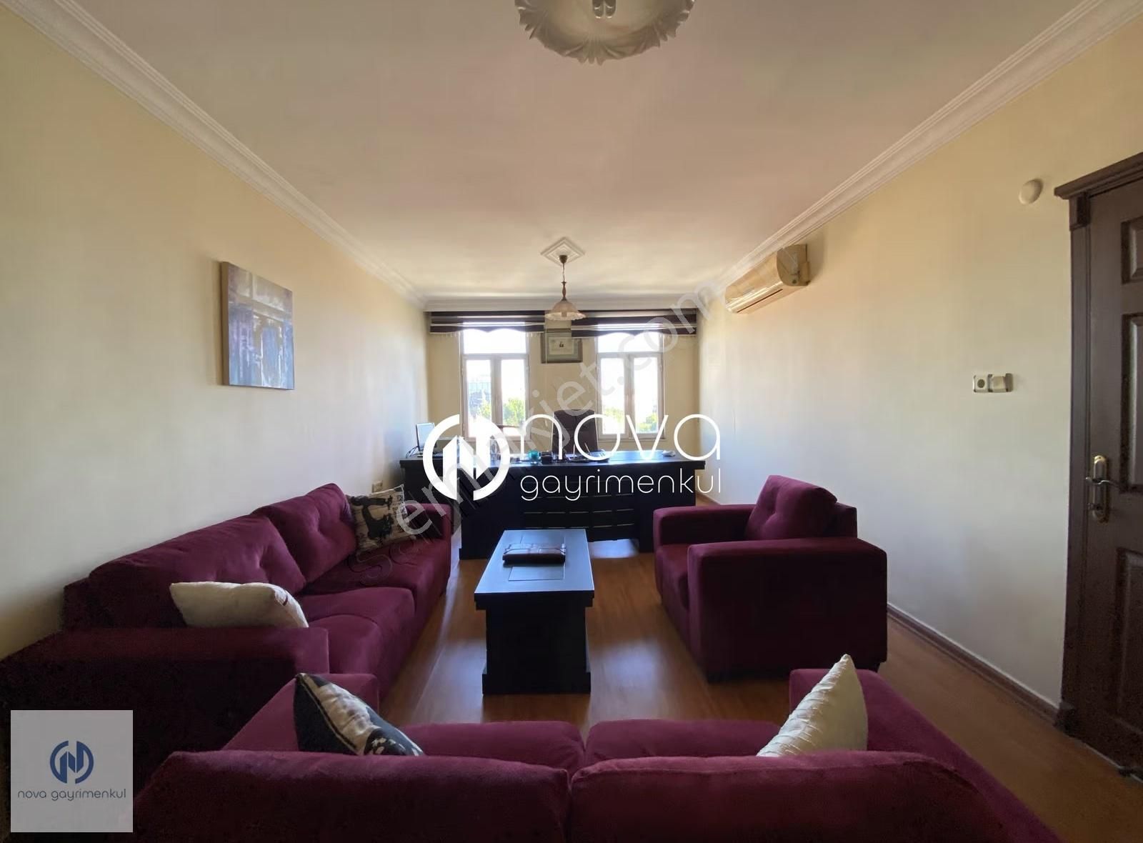 **nova** Akdeniz Cami Şerif Mah.de Satılık Eşyalı 1+1 Ofis