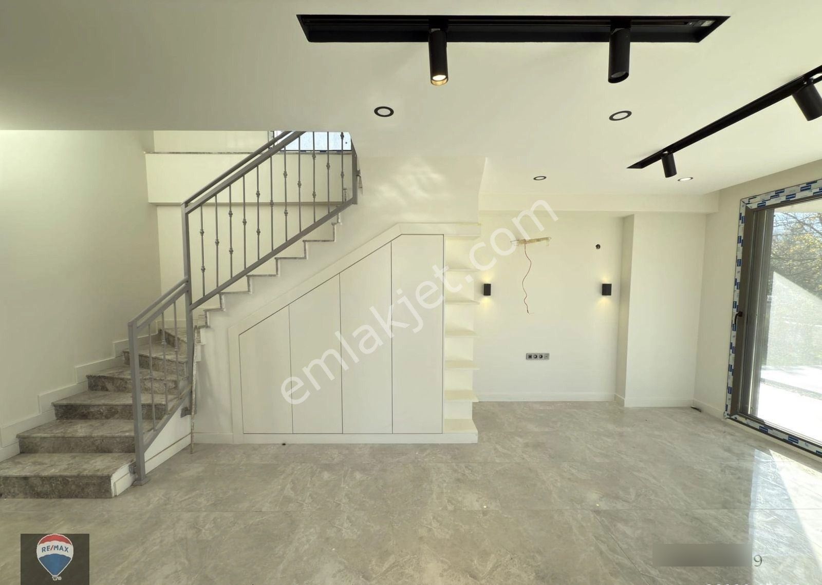 Satılık Kuşadası Güzelçamlı 3 Oda 1 Salon Müstakil Özel Havuzlu Sıfır Villa - Görsel 22