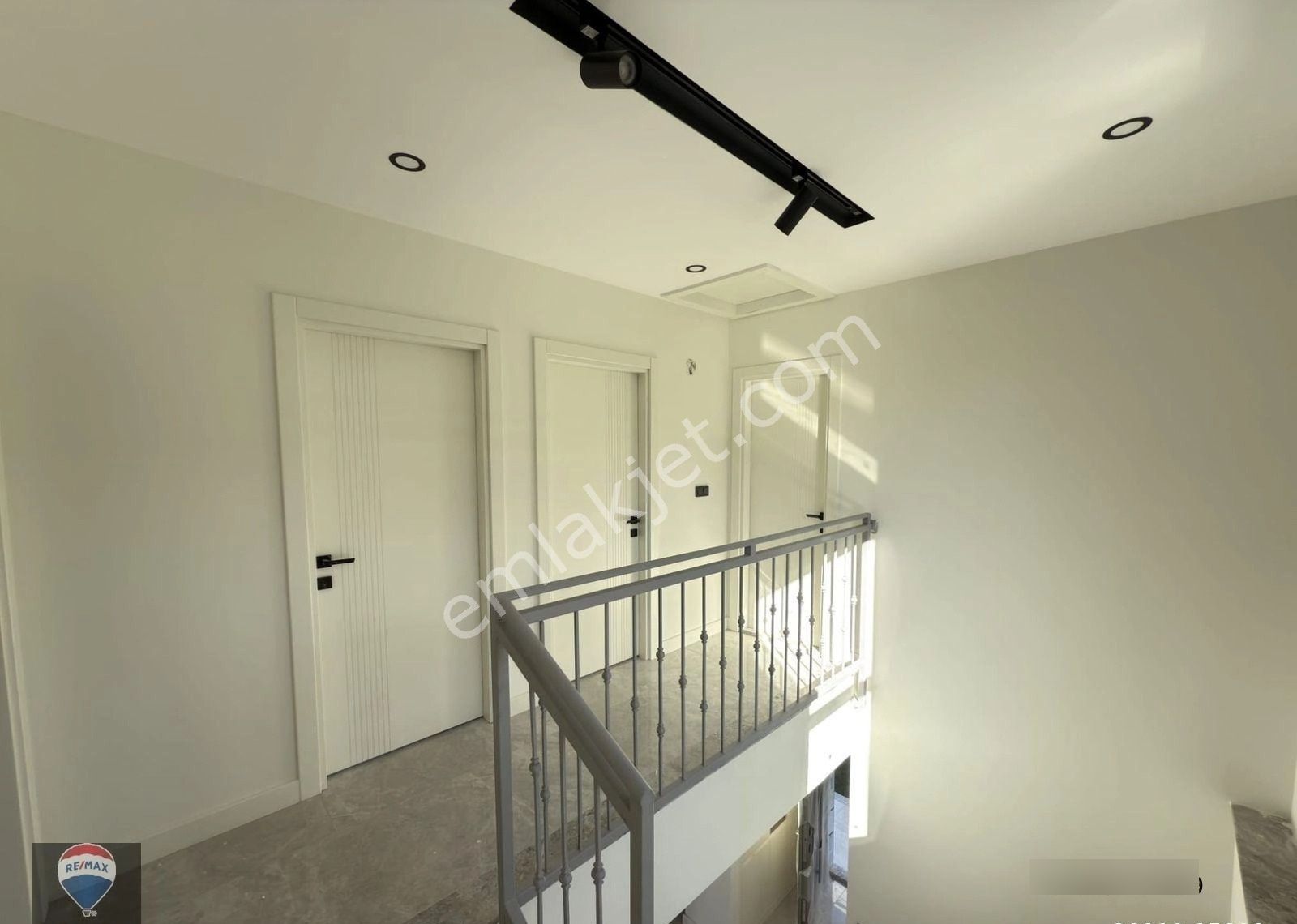 Satılık Kuşadası Güzelçamlı 3 Oda 1 Salon Müstakil Özel Havuzlu Sıfır Villa - Görsel 2