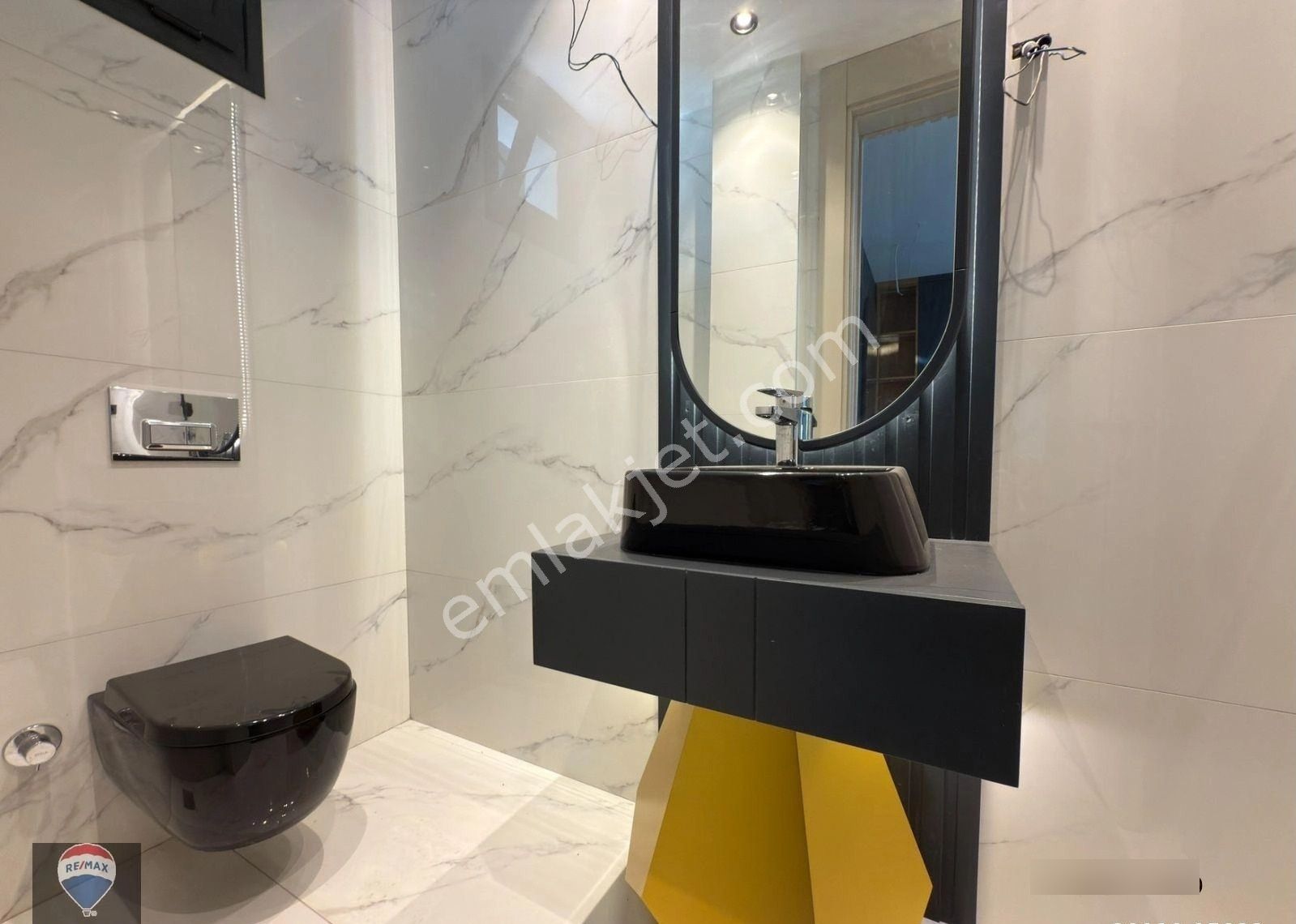 Kuşadasında Satılık Müstakil, Özel Havuzlu, Ve Otopaklı Lüks 4+1 Sıfır Villa - Görsel 5