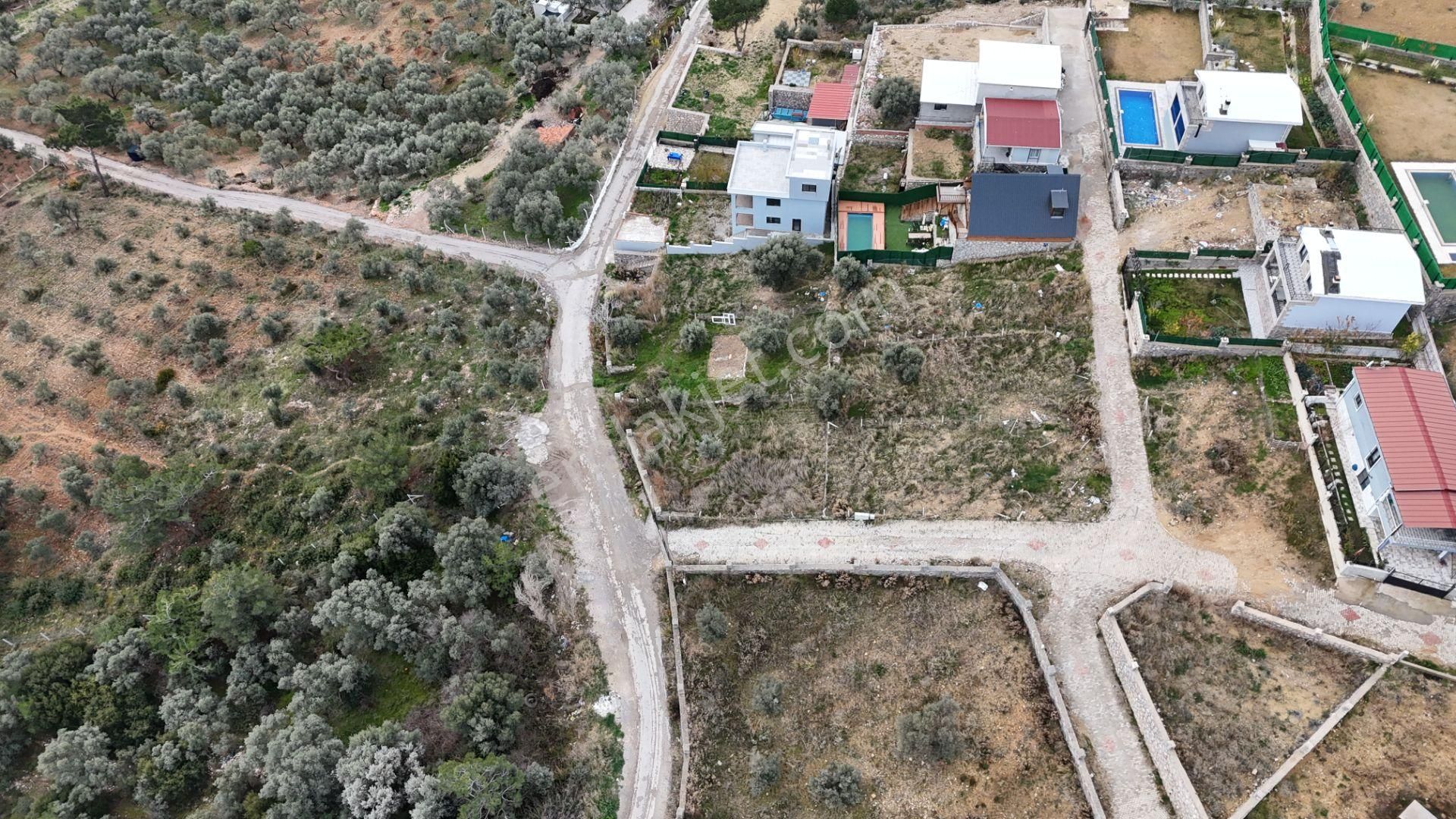 Buca Karacaağaç Hisse Tapulu Elektrik Su Köşe Oturmuş Sitede Manzaralı - Görsel 33