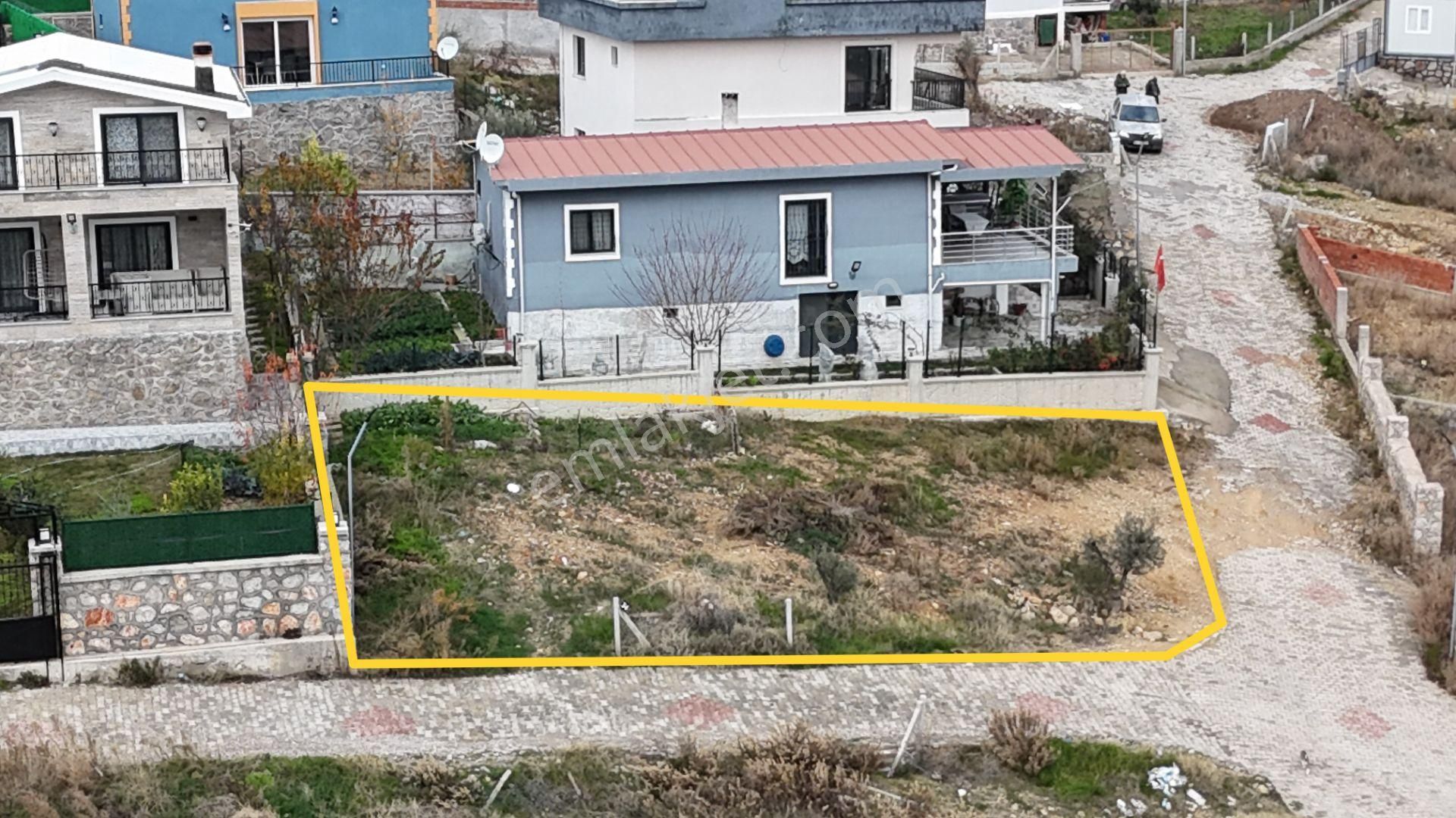 Buca Karacaağaç Hisse Tapulu Elektrik Su Köşe Oturmuş Sitede Manzaralı - Görsel 11