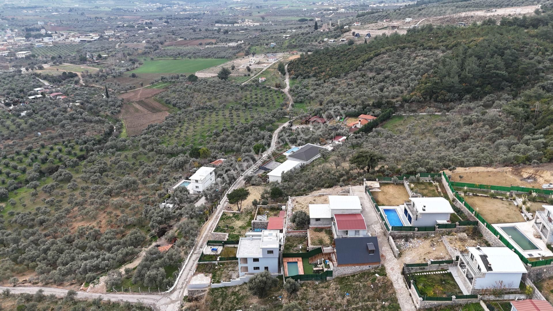 Buca Karacaağaç Hisse Tapulu Elektrik Su Köşe Oturmuş Sitede Manzaralı - Görsel 10