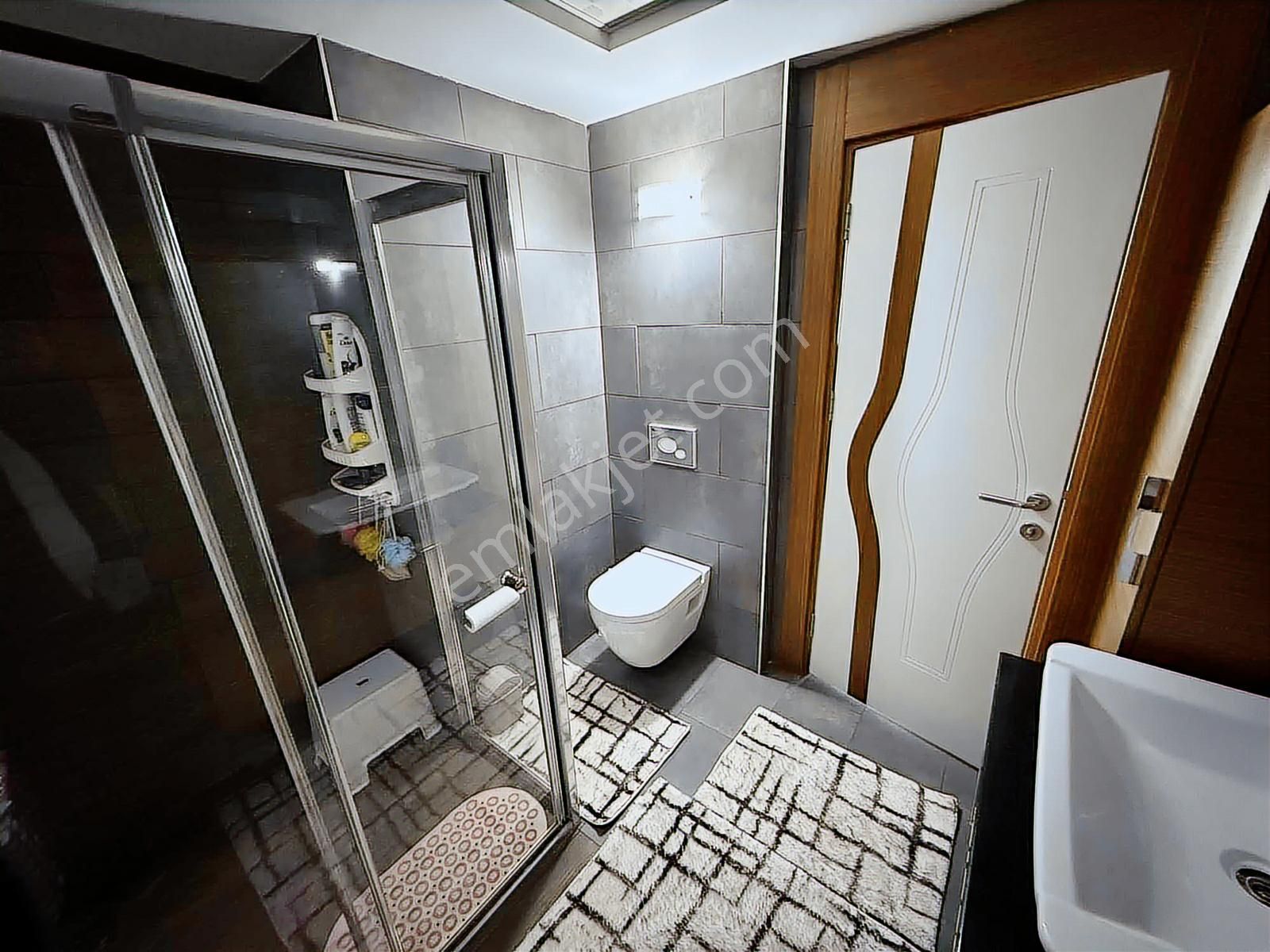 Lavina'dan Begoviç'de 4+1 G.odalı Ç.banyolu Geniş Satılık Daire - Görsel 13