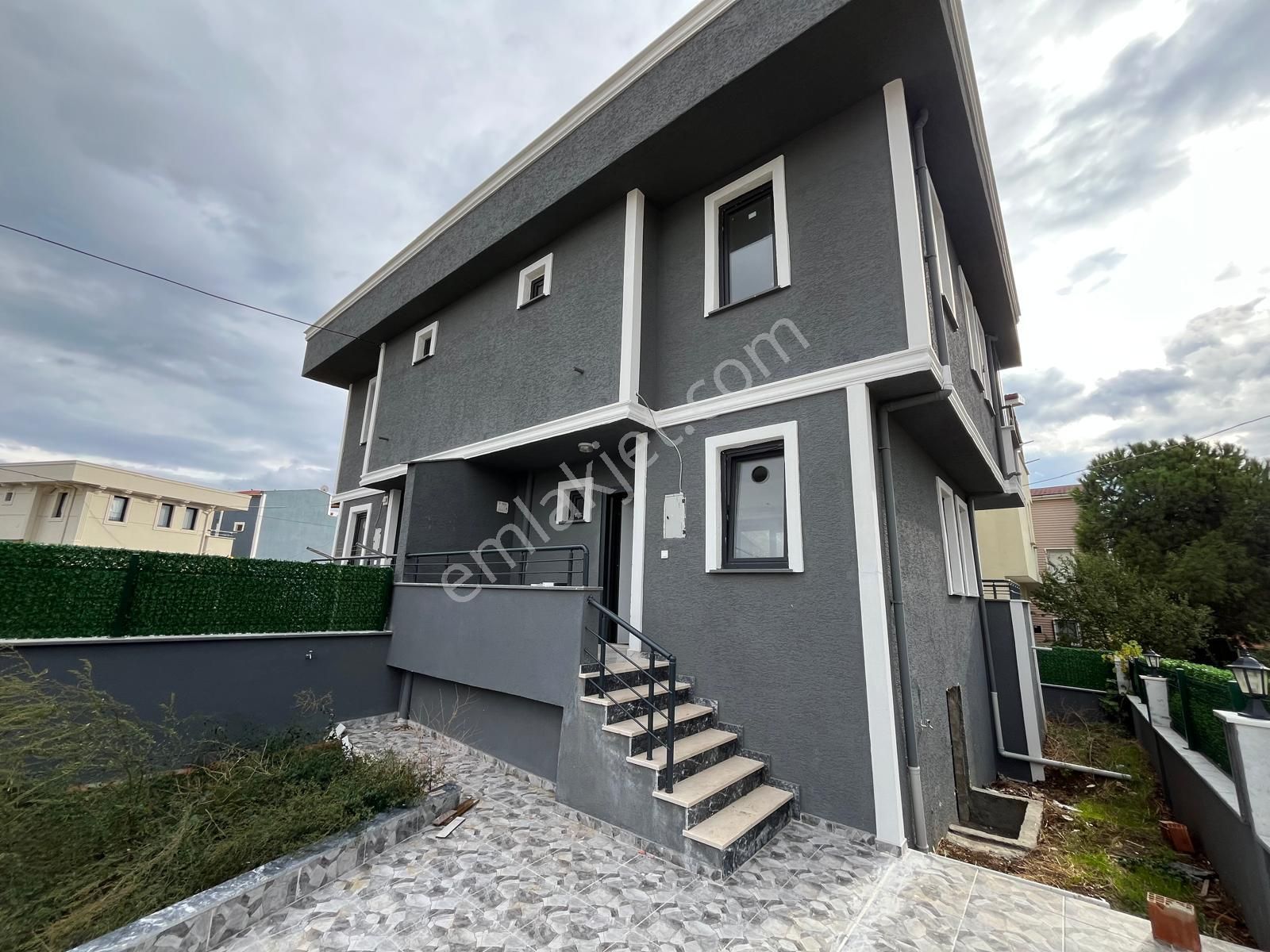 Marmaraereğlisi Aileye Uygun Satılık Villa