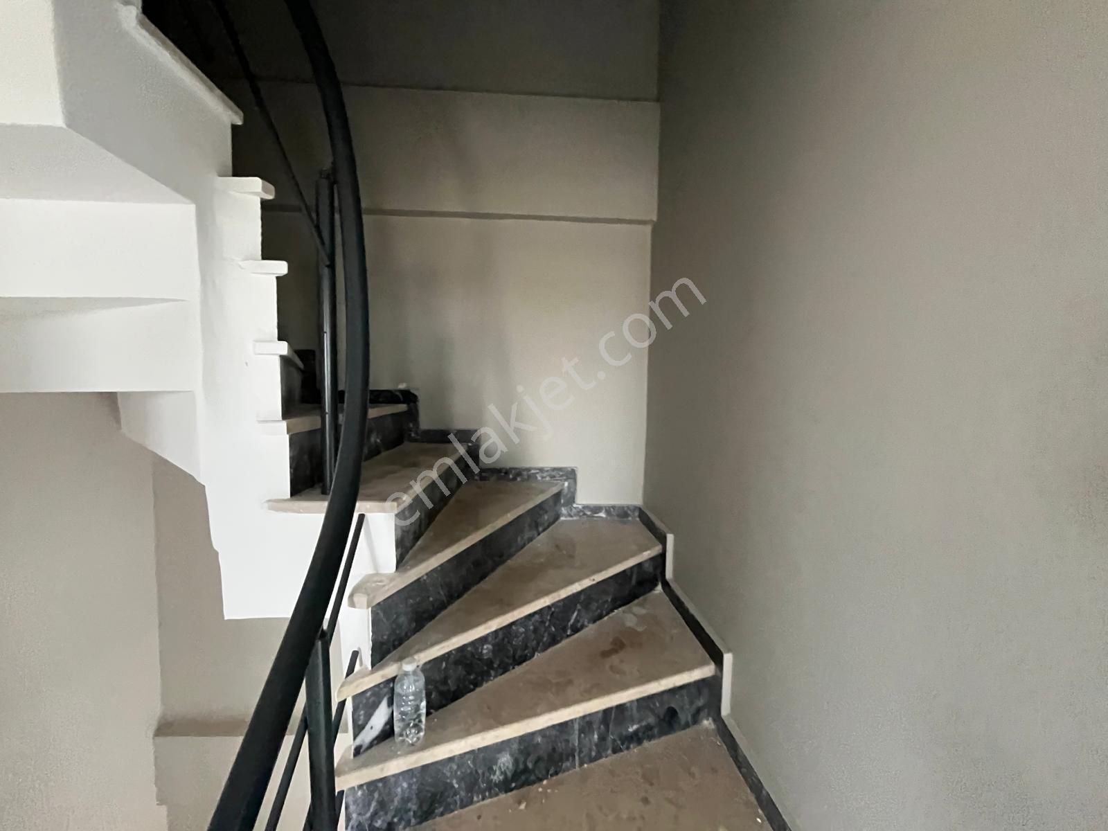 Marmaraereğlisi Aileye Uygun Satılık Villa - Görsel 16