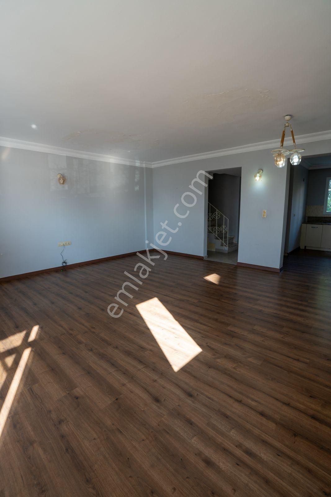 Havuzlu Denize Sıfır Villa - Görsel 6