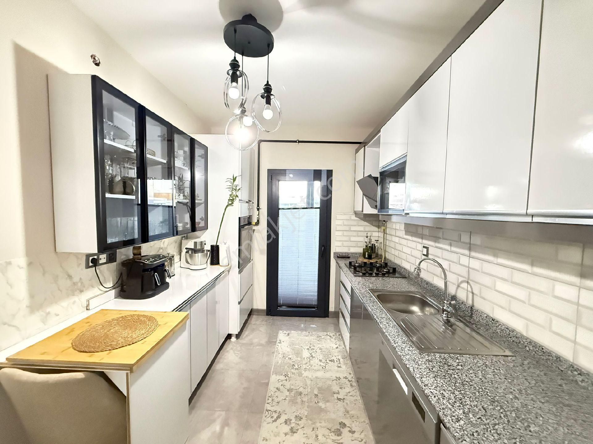 Cadde An Dan Satılık 2+1 - Görsel 8