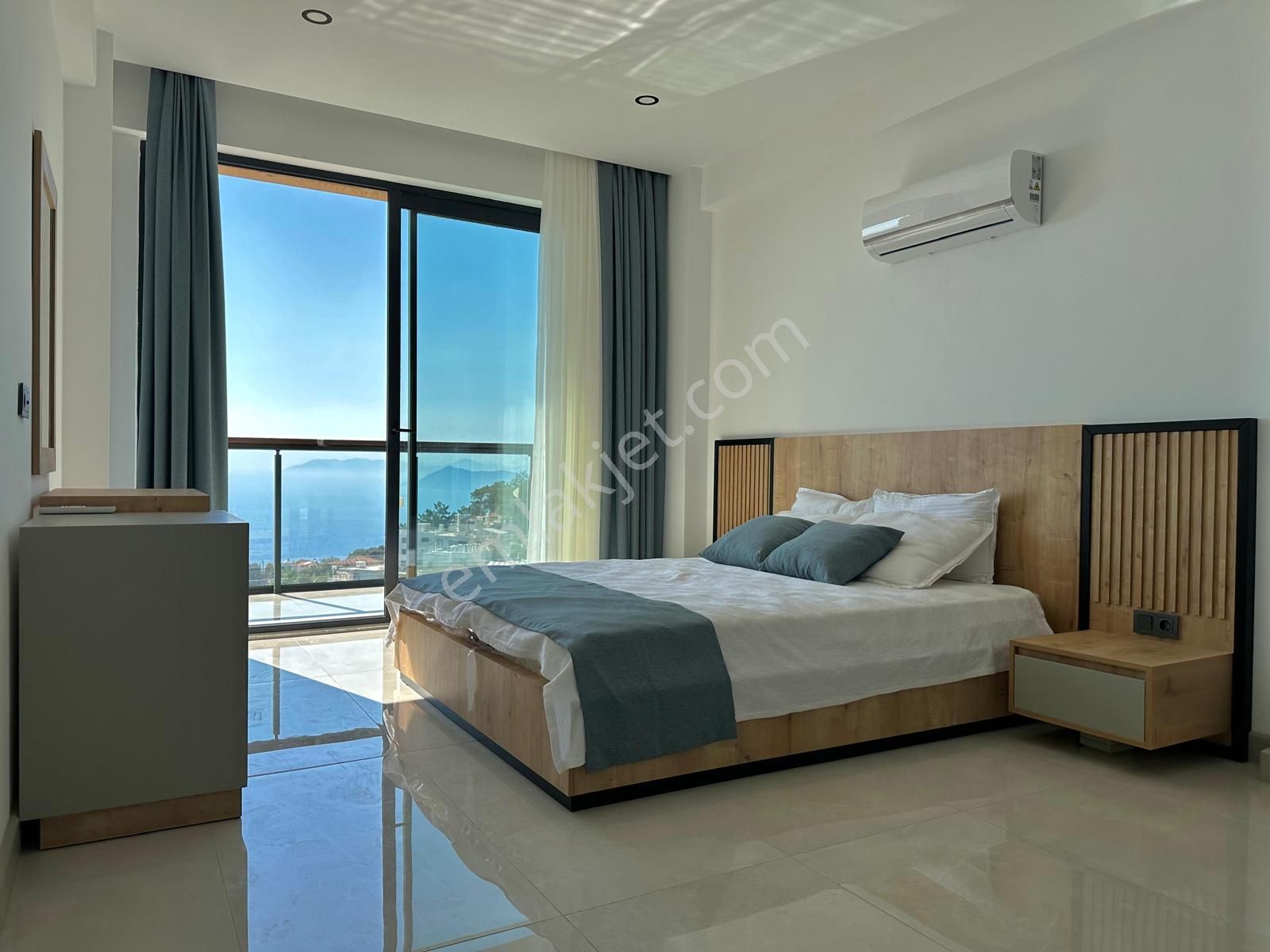 Stop’tan Dünyaca Ünlü Faralya’da Full Deniz Manzaralı 370m² Tripleks Villa - Görsel 20