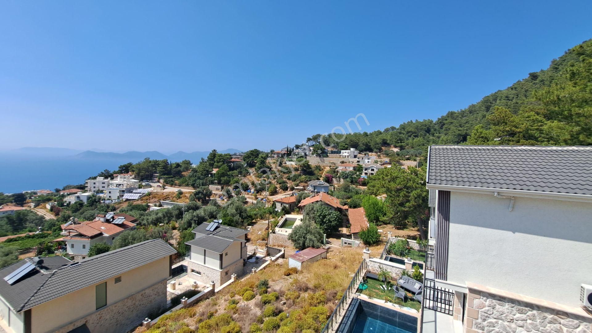 Stop’tan Dünyaca Ünlü Faralya’da Full Deniz Manzaralı 370m² Tripleks Villa - Görsel 7