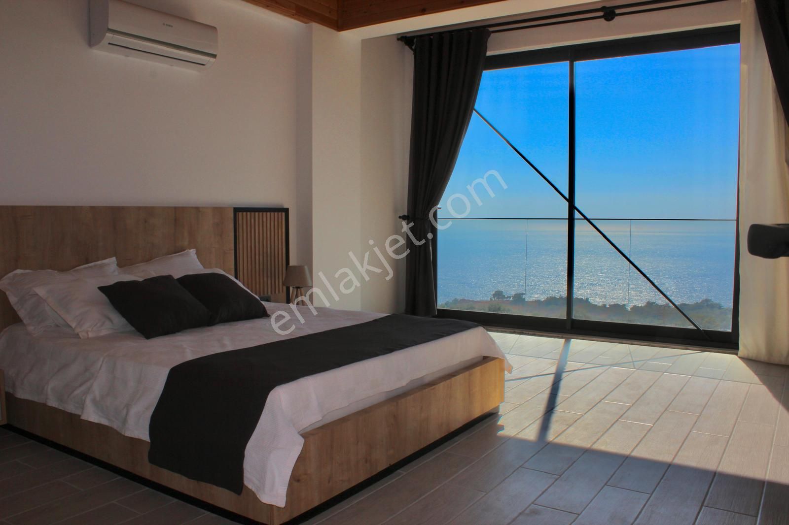 Stop’tan Dünyaca Ünlü Faralya’da Full Deniz Manzaralı 370m² Tripleks Villa - Görsel 24