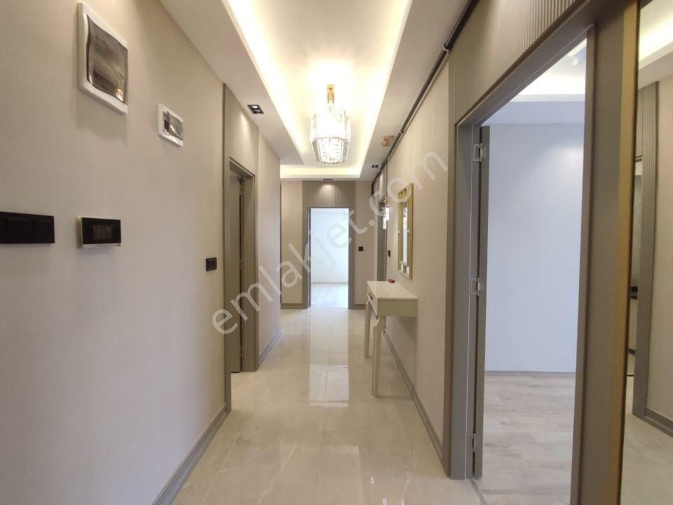 Kısacık'dan Ultra Lüx Site İçi 3,5+1 Satılık Daire - Görsel 10