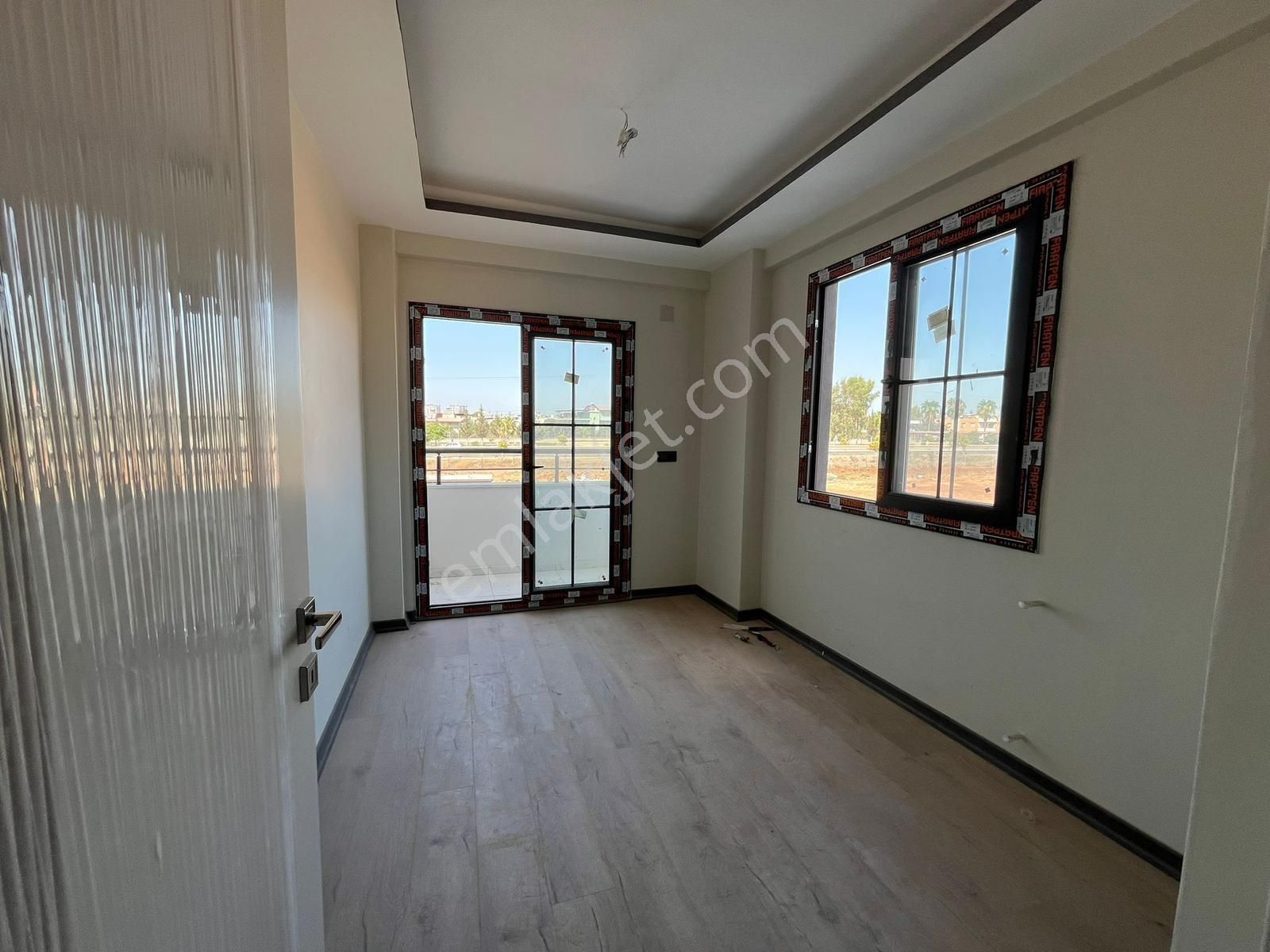 Mehmet Akifte Müze Arkası 2+1 Kapalı Mutfak Daire - Görsel 6