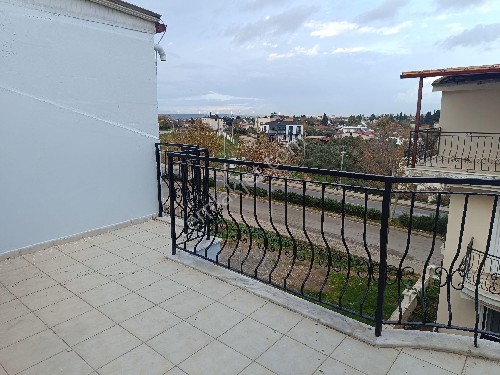 Efeler Mahallesinde Çift Teraslı 2+1 Dubleks - Görsel 19