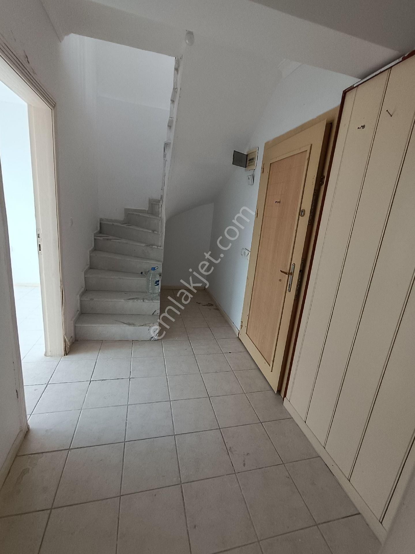 Efeler Mahallesinde Çift Teraslı 2+1 Dubleks - Görsel 26