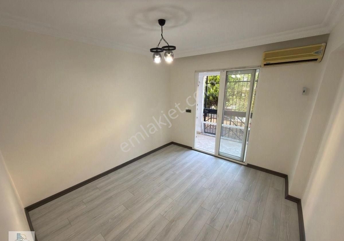 Altunkum‘da Denize 150 Metre Mesafede Havuzlu Sitede 2 + 1 Ayrı Mutfak Daire - Görsel 26