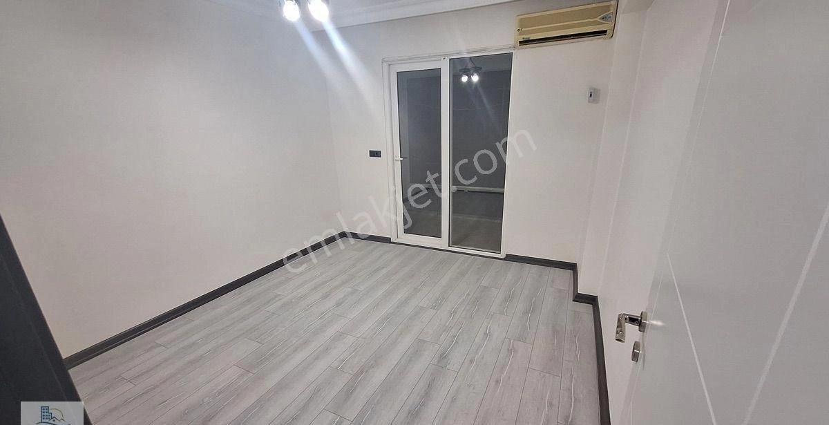 Altunkum‘da Denize 150 Metre Mesafede Havuzlu Sitede 2 + 1 Ayrı Mutfak Daire - Görsel 29