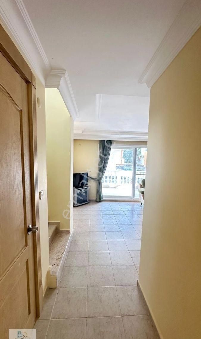 Didim Fevzipaşa Mahallesinde 400 Metre Arsa İçinde Tam Müstakil Havuzlu Site İçerisinde 5+1 Villa - Görsel 32