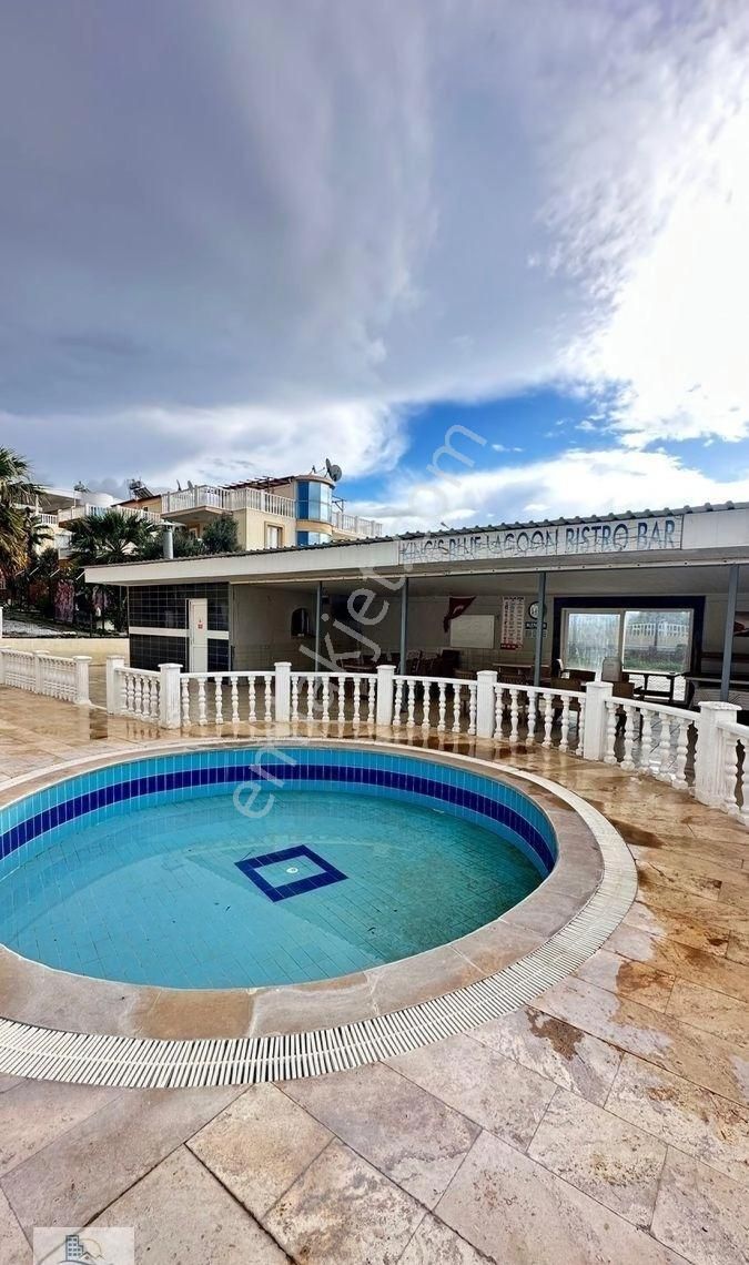 Didim Fevzipaşa Mahallesinde 400 Metre Arsa İçinde Tam Müstakil Havuzlu Site İçerisinde 5+1 Villa - Görsel 13