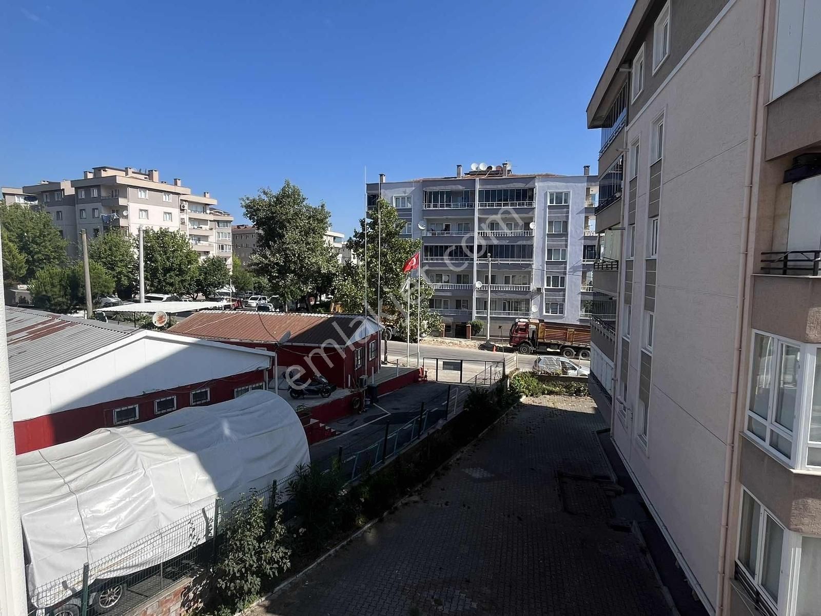 Güzelyalı Merkezde Site İçi 3+1 Arakat Daire - Görsel 21