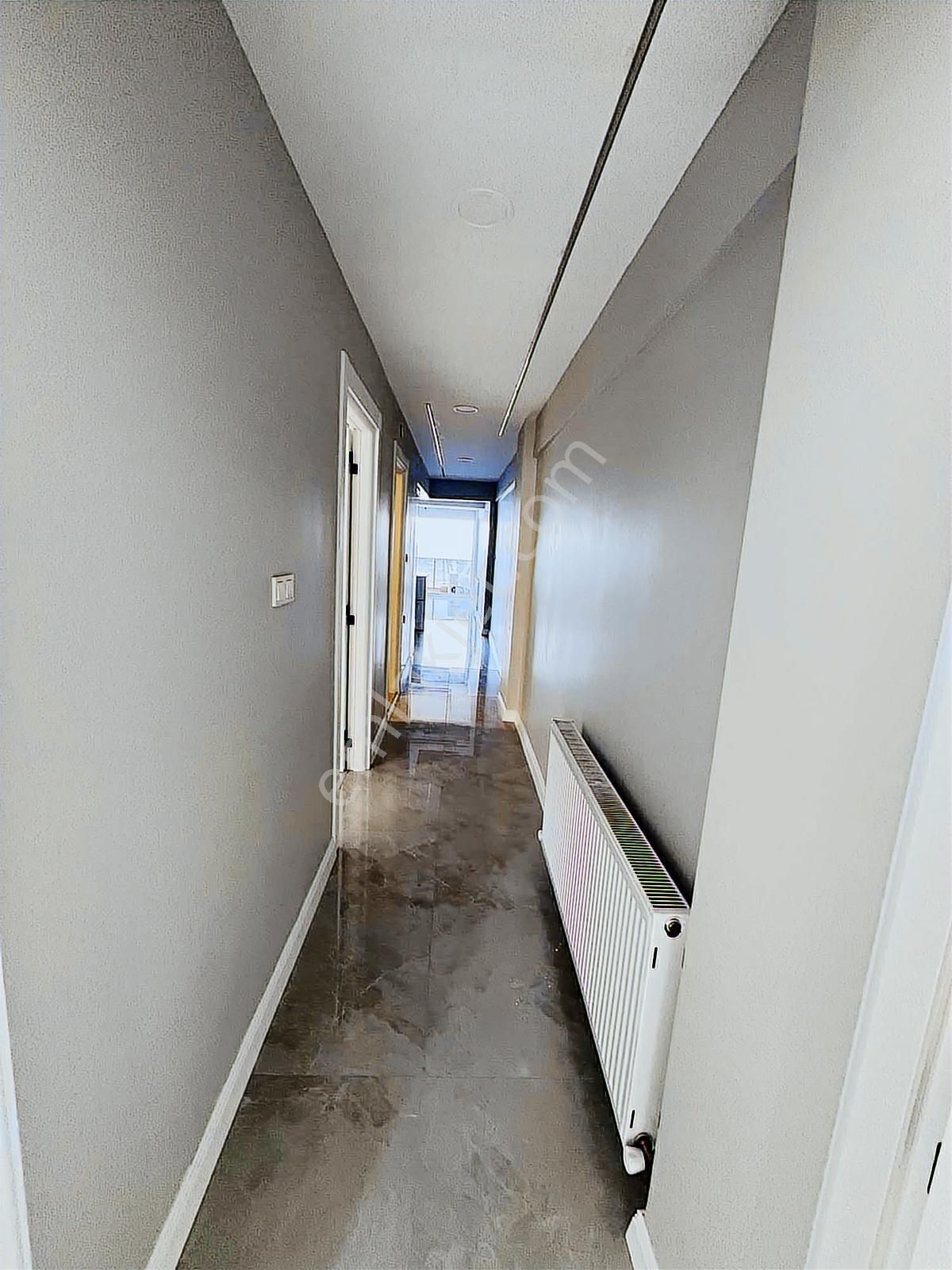 Güzelyalı Merkezde Denize Sıfır Lüx 2+1 Daire - Görsel 34