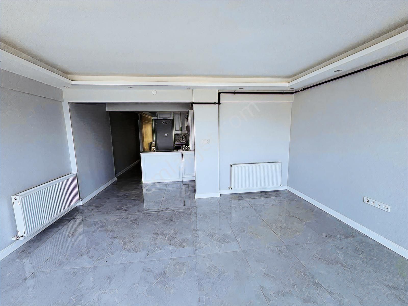 Güzelyalı Merkezde Denize Sıfır Lüx 2+1 Daire - Görsel 9