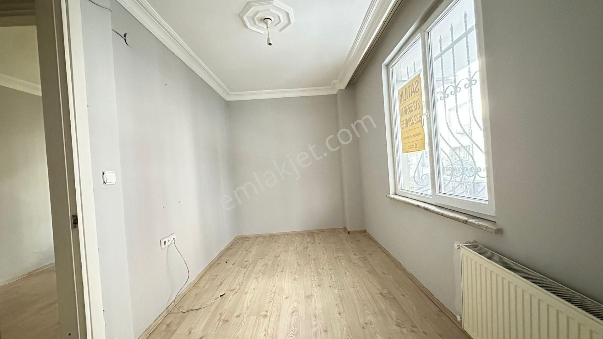 Başokur'dan Bahçelievler Soğanlı'da Genç Binada 2+1 - Görsel 9