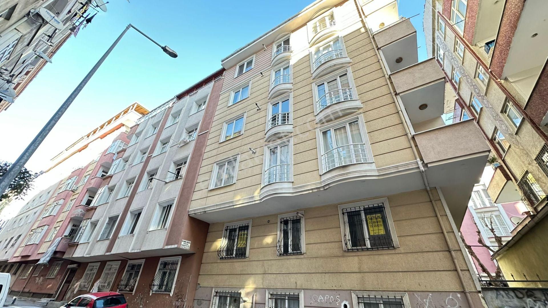 Başokur'dan Bahçelievler Soğanlı'da Genç Binada 2+1