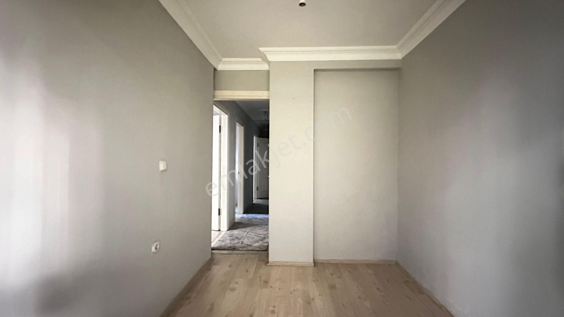 Başokur'dan Bahçelievler Soğanlı'da Genç Binada 2+1 - Görsel 12