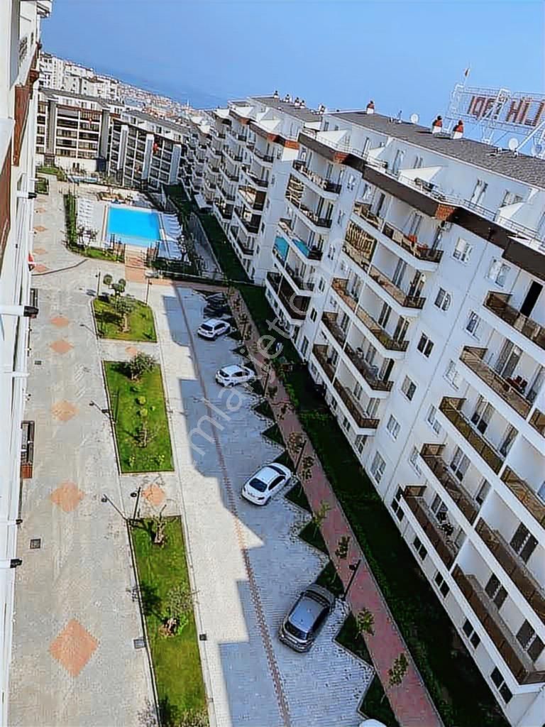 Seyirtepe Konaklarında Deniz Manzaralı 3+1 Ön Cephe Arakat Daire - Görsel 3