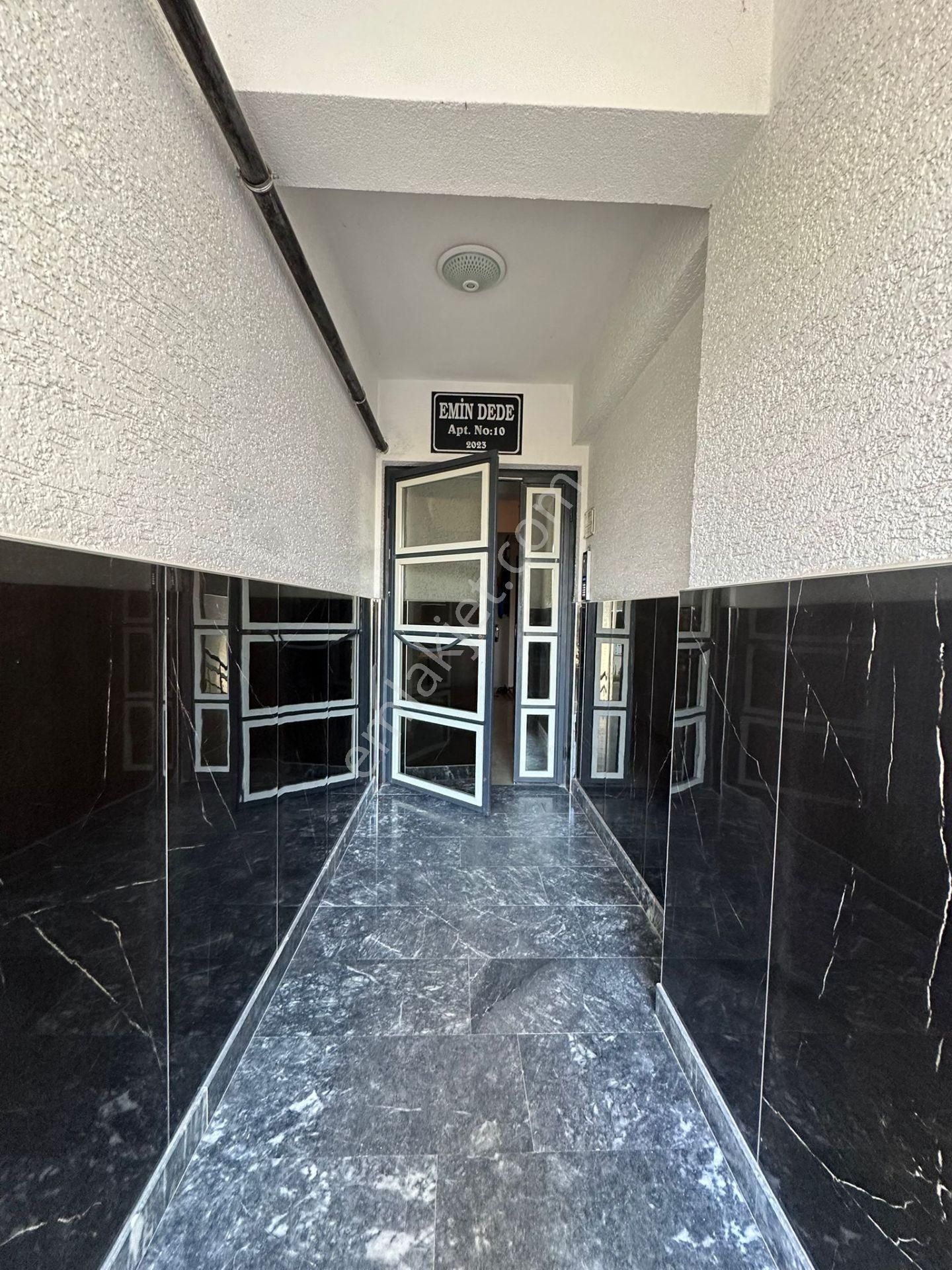 Yenimahalle De Satılık 1+1 Bir Yaşında Daire - Görsel 25